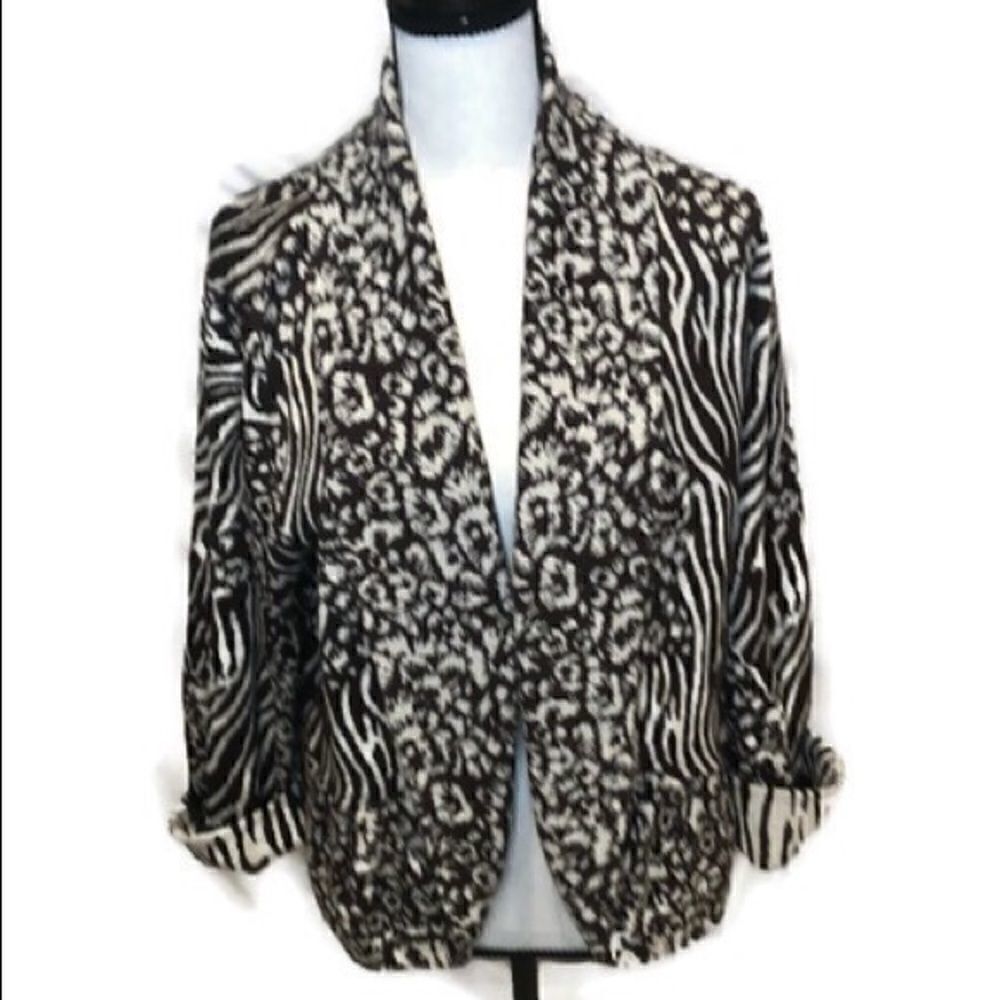 ‎4/$25 Style and Co. animal print sweater j…